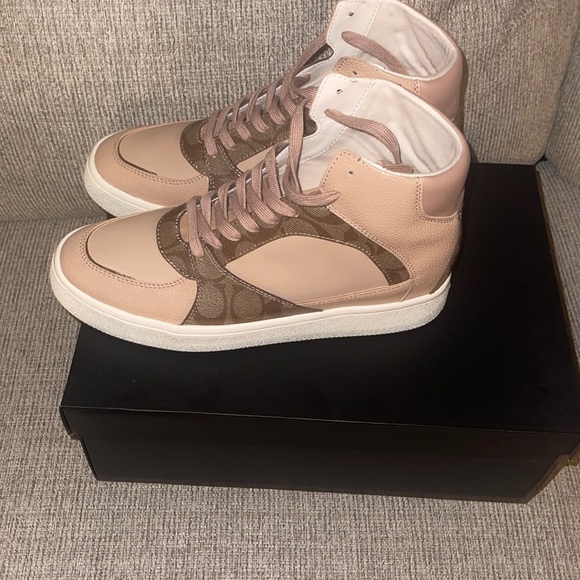 Coach High Top Platforms - Picture 7 of 10